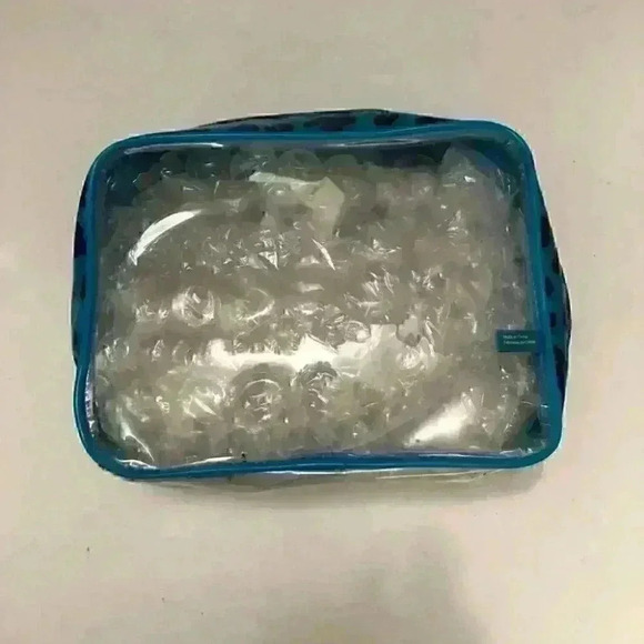 VICTORIA SECRET MAKEUP CASE BAG WITH BLUE LEOPARD ANIMAL PRINT - Picture 4 of 6